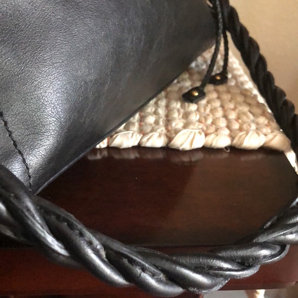 Relic - Picture 12 of 13